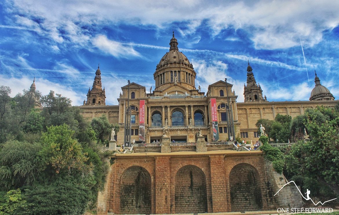 Narodowe Muzeum Sztuki Katalońskiej (Palau Nacional) w Barcelonie