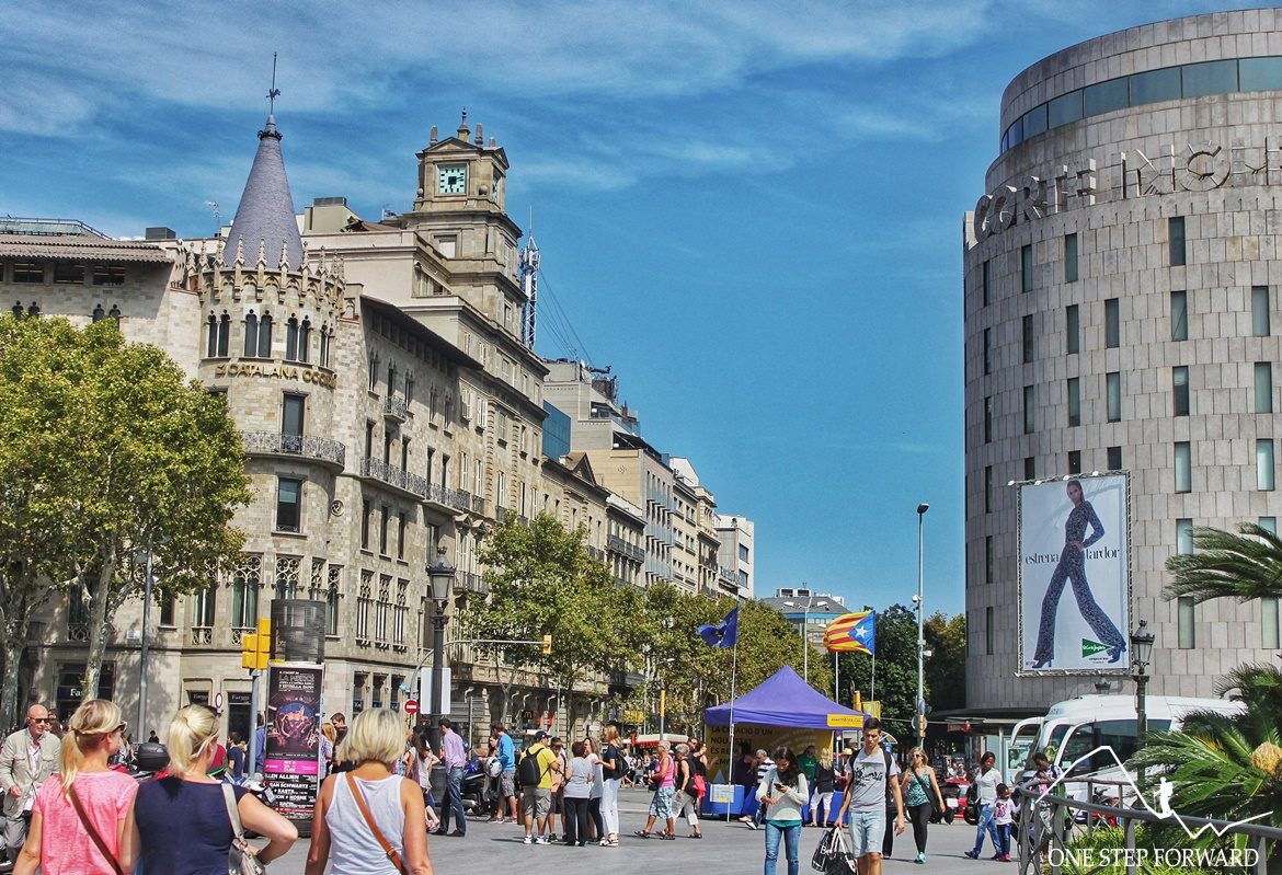 Plac Catalunya - widok na El Corte Inglés