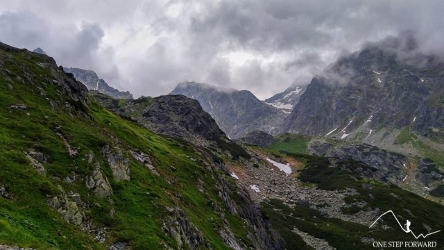 Dolina Mięguszowiecka - widok na Tatry Wysokie