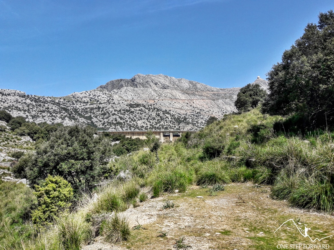 Widok na Puig Major - Ruta de Tres Miles, Majorka