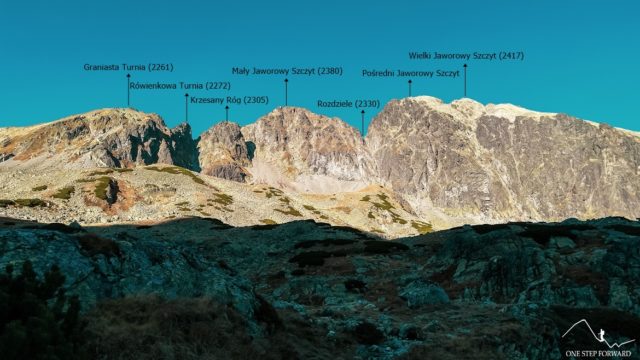 Dolina Staroleśna - widok w kierunku Jaworowych Szczytów i Graniastej Turni