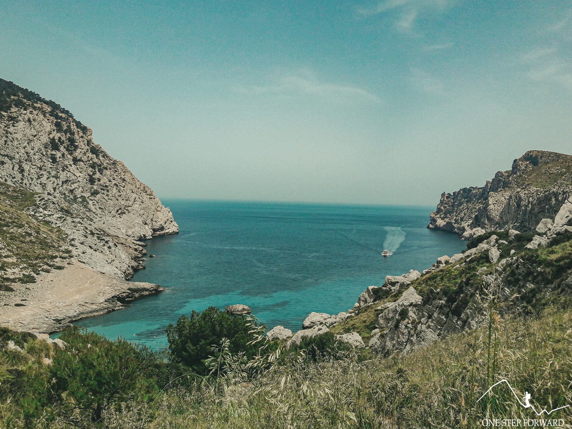 Błękitne wody Cala Figuera, Majorka