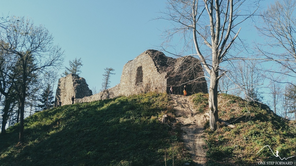 Lanckorona - ruiny średniowiecznego zamku