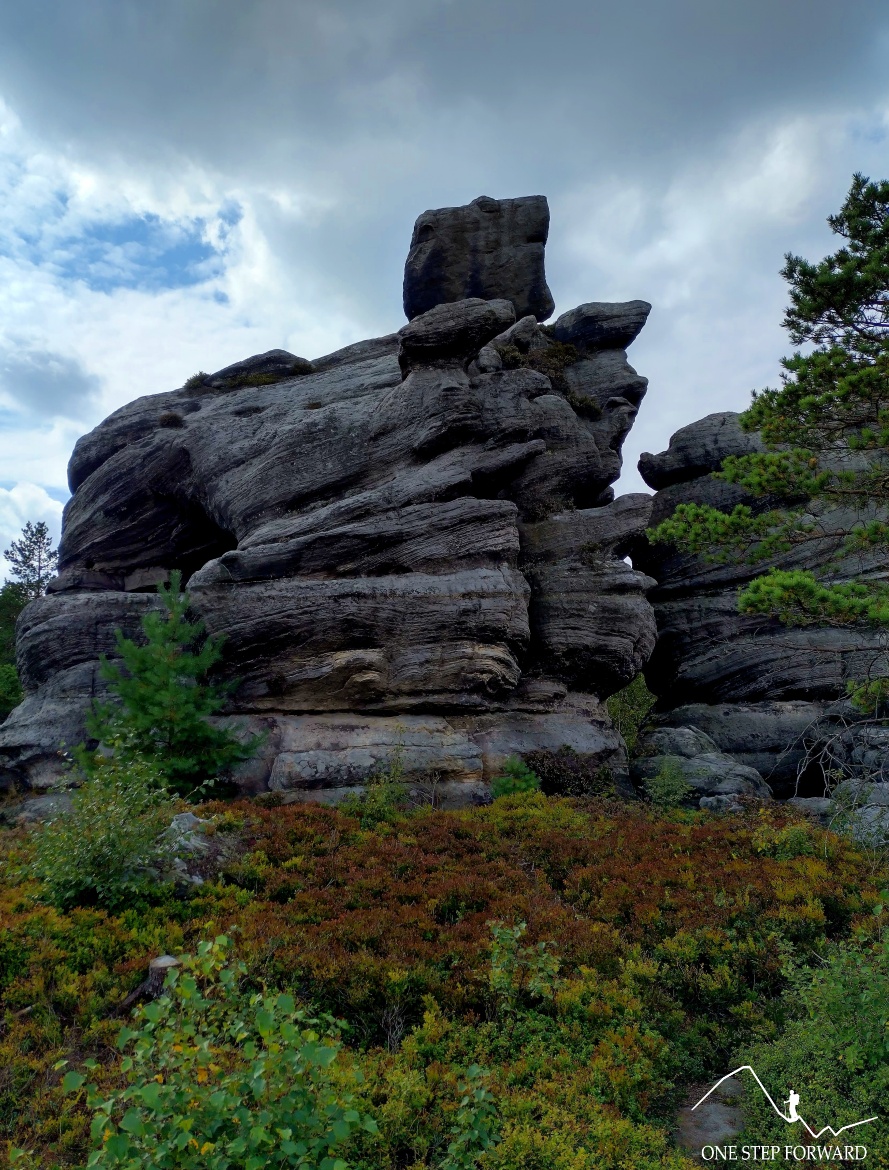 Kaczęta (formacja skalna), Labirynt Skalny, Góry Stołowe